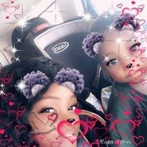 Meet your Posher, Ebony